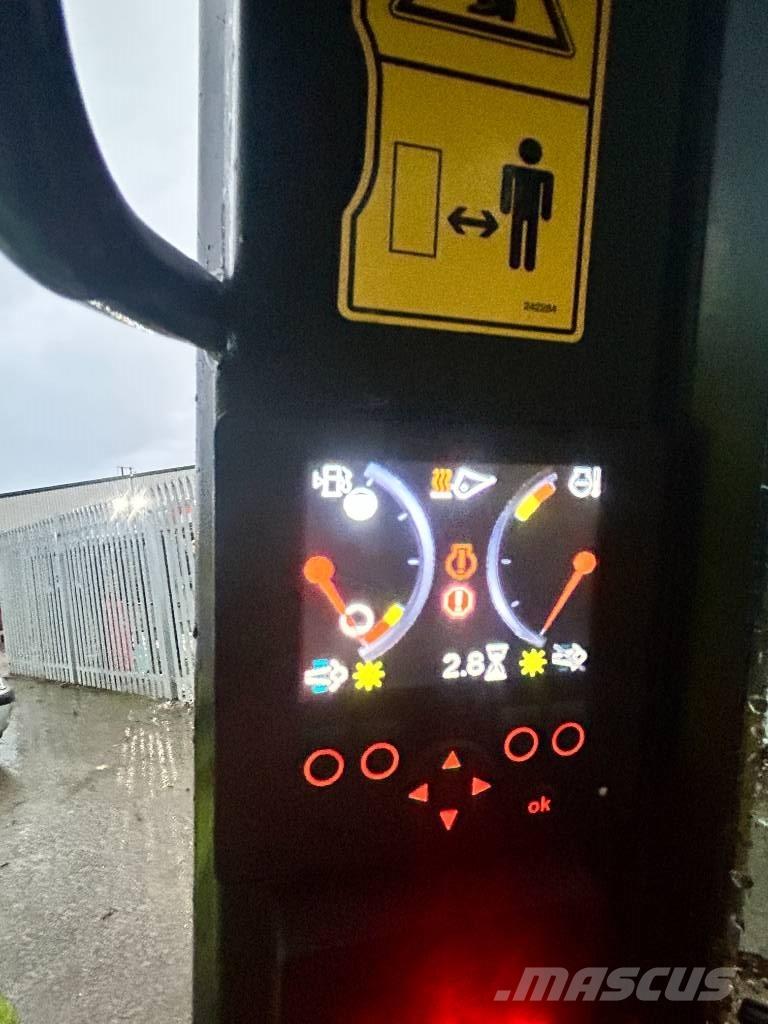 Gehl R 165 滑移轉向裝載機