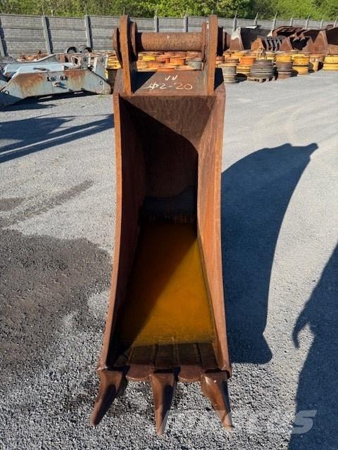 CAT 323 USED BUCKET 反向鏟