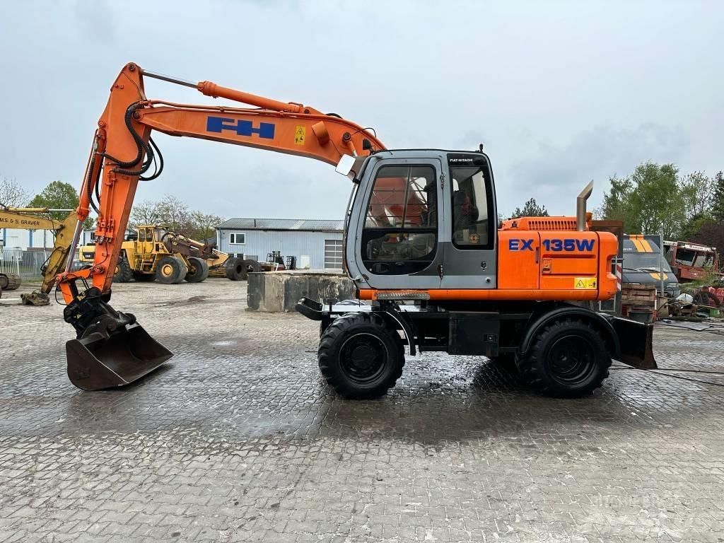 Fiat-Hitachi EX135W 旋轉式挖土機/掘鑿機/挖掘機
