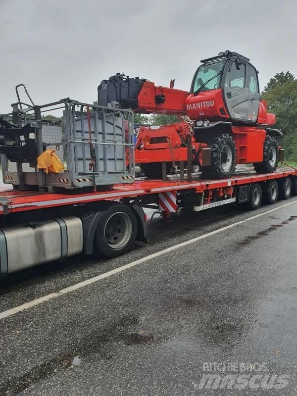 Manitou MRT 2540 伸縮臂操作車