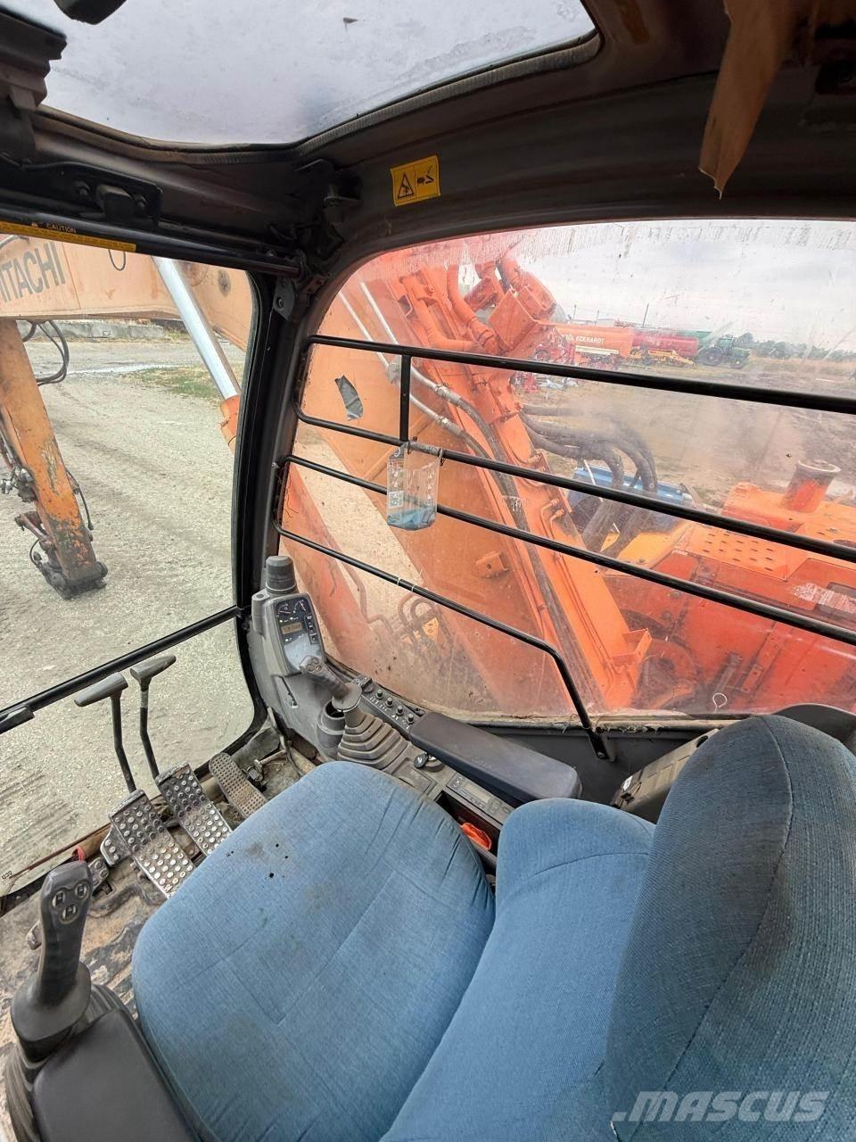 Hitachi ZX135US 履帶式 挖土機/掘鑿機/挖掘機