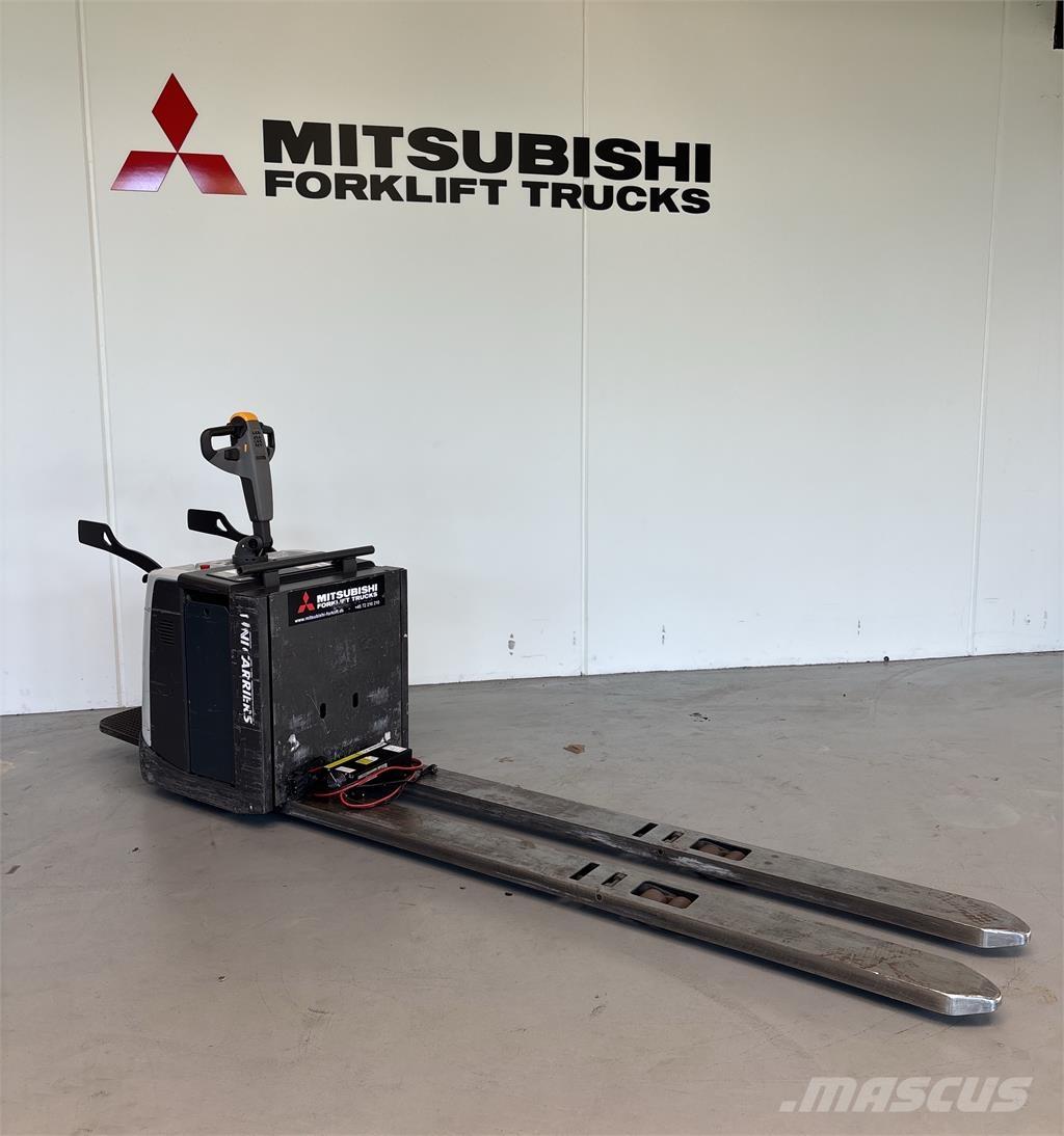 UniCarriers PMR200 平台卡車