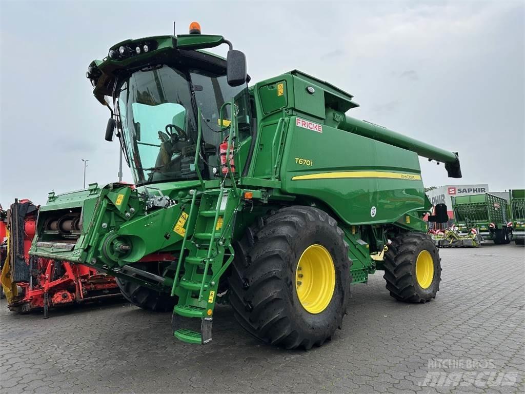 John Deere T 670 i 聯合收穫機
