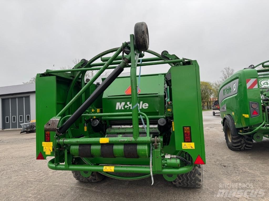 McHale Fusion 2 圓型牧草打包機