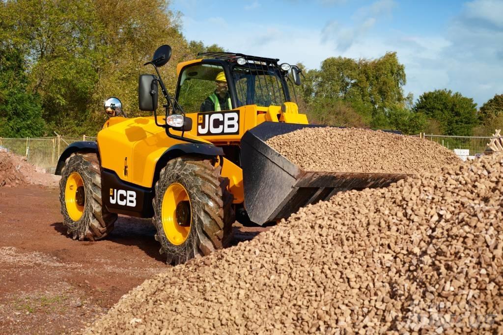 JCB 531-70 伸縮臂操作車