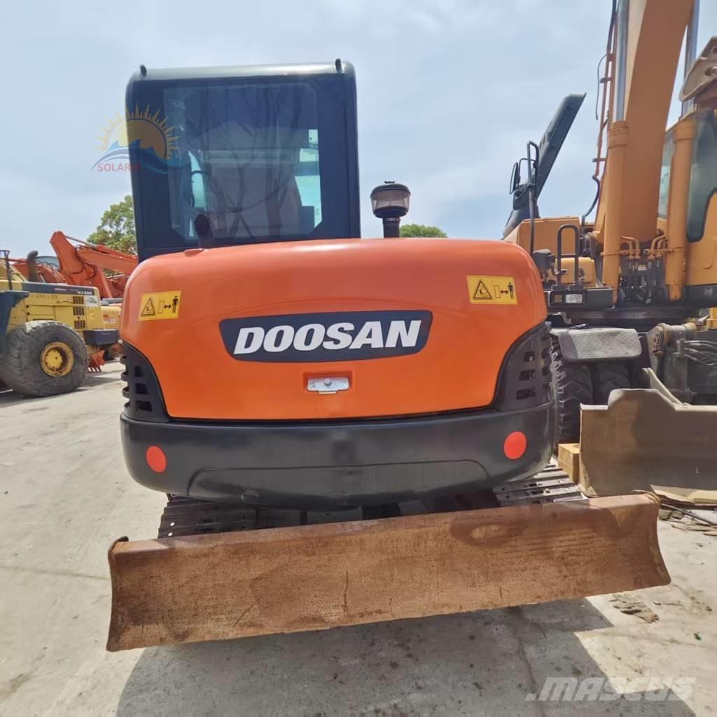 Doosan DH 60-7 小型挖土機/掘鑿機<7t(小型挖掘機)