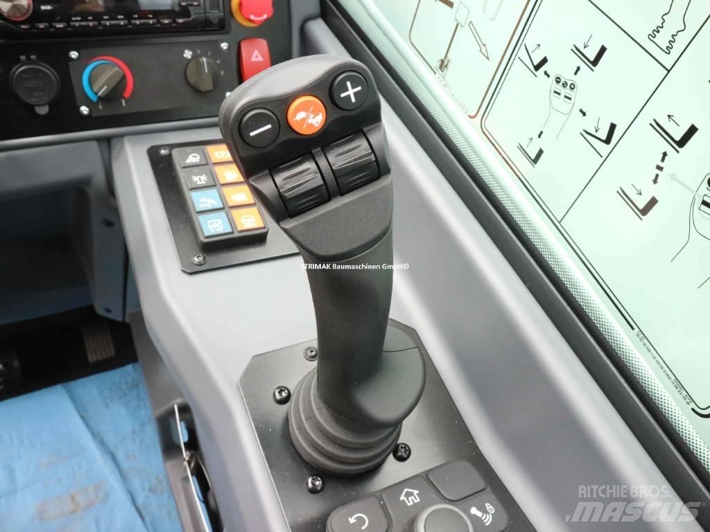 Bobcat T40.180 SLP 伸縮臂操作車