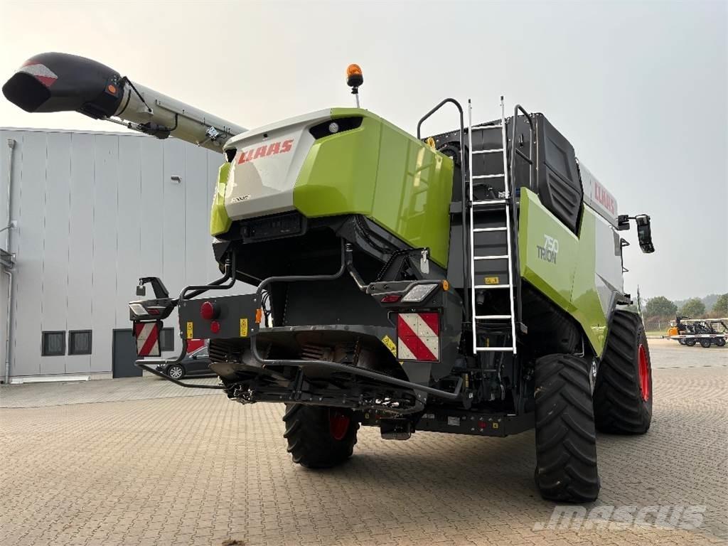 CLAAS TRION 750 聯合收穫機