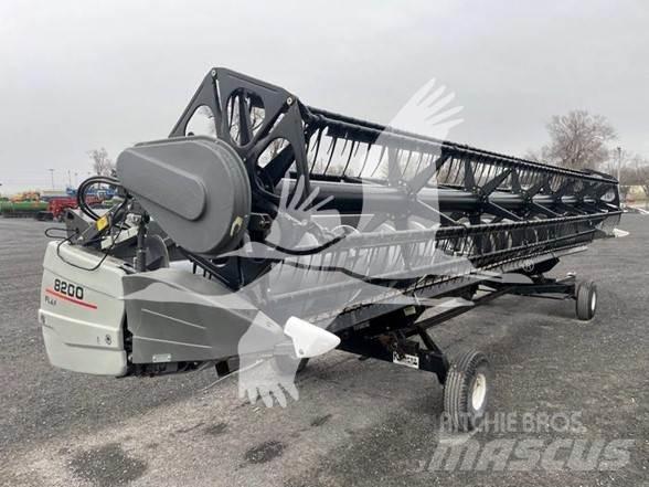 Agco 8200 聯合收割機頭