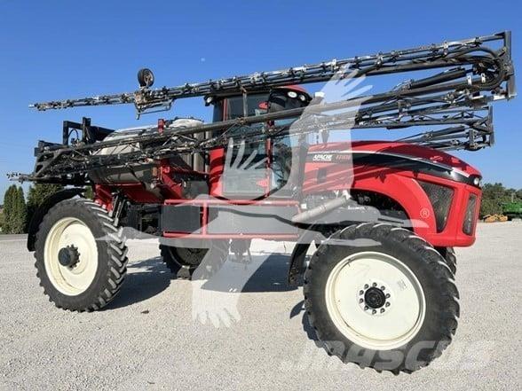 Apache AS1030 自走式噴霧機
