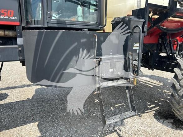 Apache AS850 自走式噴霧機