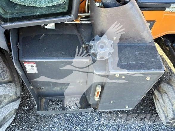 CASE 580N 反鏟裝載機