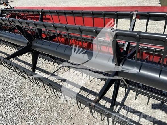 Case IH 1020 聯合收割機頭