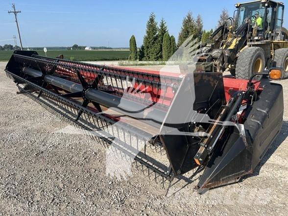 Case IH 1020 聯合收割機頭