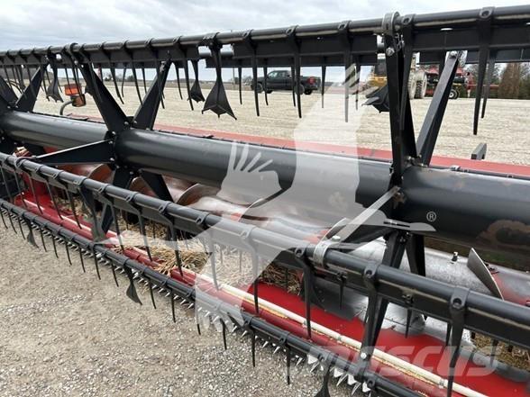 Case IH 1020 聯合收割機頭