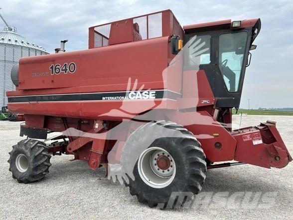 Case IH 1640 聯合收穫機