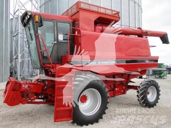Case IH 1660 聯合收穫機