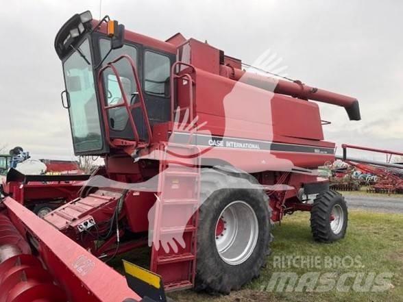 Case IH 1680 聯合收穫機