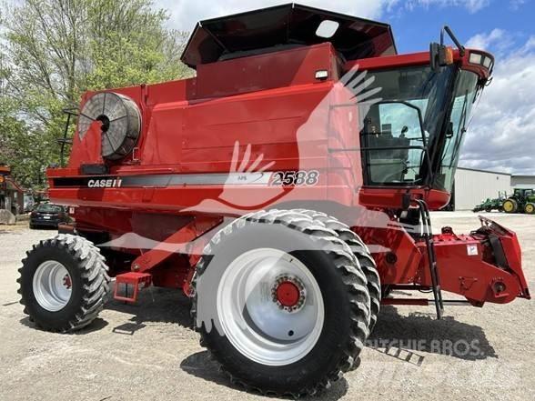 Case IH 2588 聯合收穫機