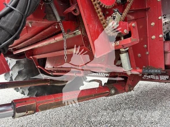 Case IH 2588 聯合收穫機