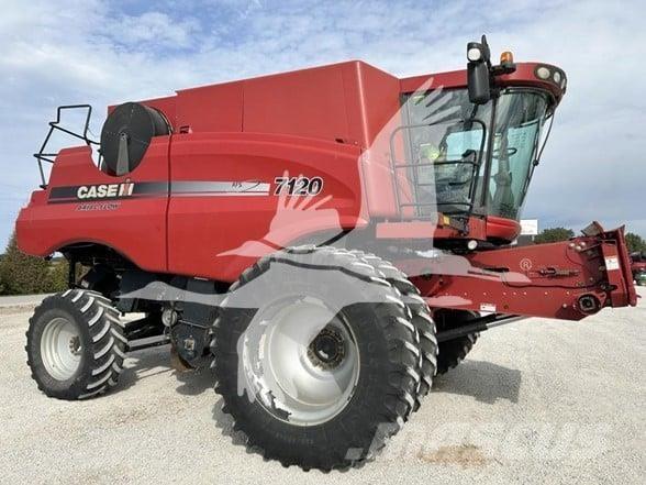 Case IH 7120 聯合收穫機
