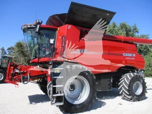 Case IH 8250 聯合收穫機