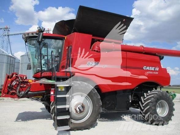 Case IH 8250 聯合收穫機