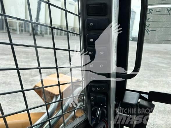 CASE TV370B 滑移轉向裝載機