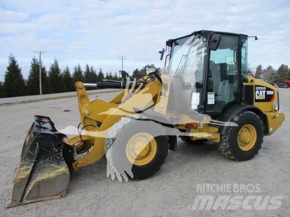 CAT 906M 輪胎式裝載機