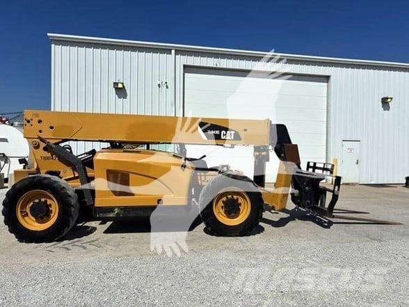 CAT TL943C 伸縮臂操作車