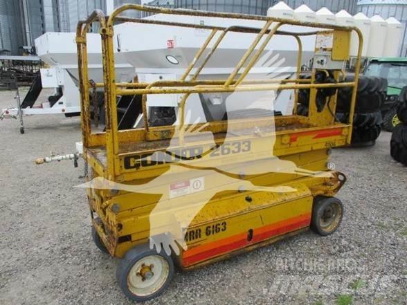 Condor 2633 剪式升降機