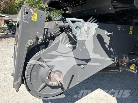 Gleaner S77 聯合收穫機