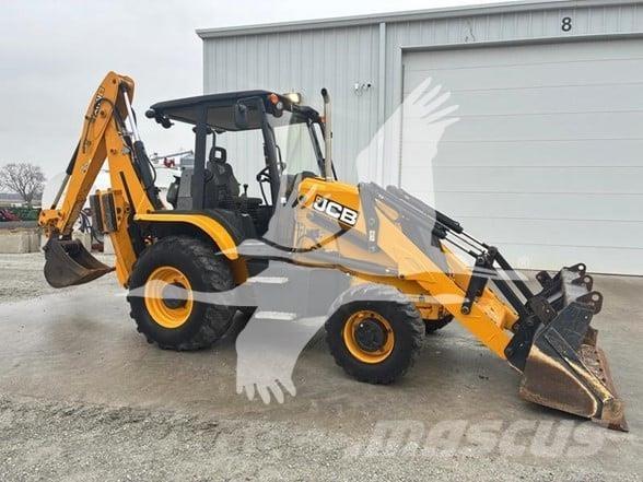 JCB 3CX 反鏟裝載機