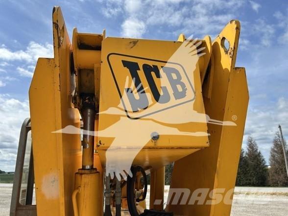 JCB 508C 伸縮臂操作車