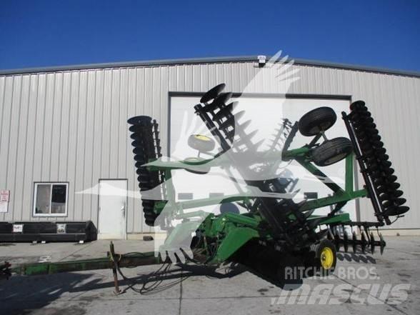 John Deere 630 圓盤耙
