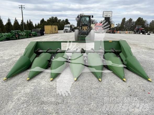 John Deere 643 聯合收割機頭