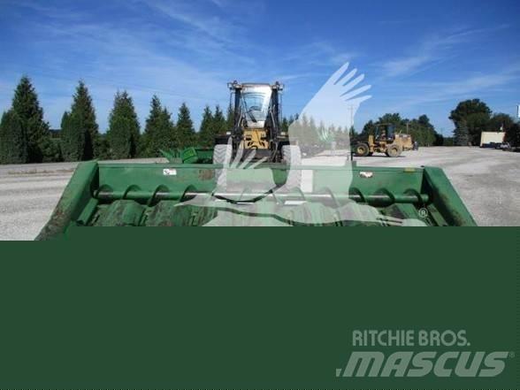 John Deere 843 聯合收割機頭