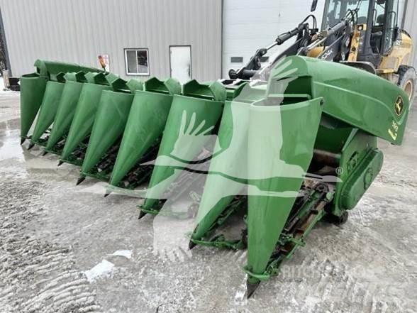 John Deere 893 聯合收割機頭