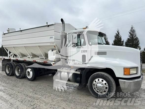 Mack CH613 其他