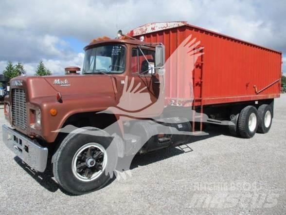 Mack R686ST 其他