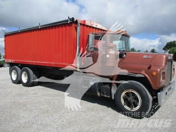 Mack R686ST 其他