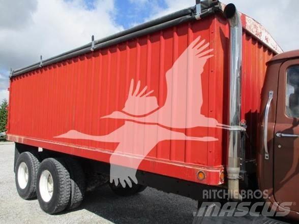 Mack R686ST 其他