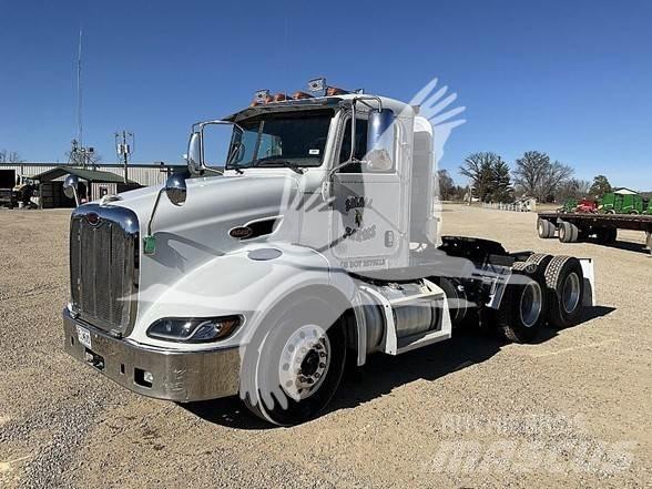 Peterbilt 384 曳引機組件