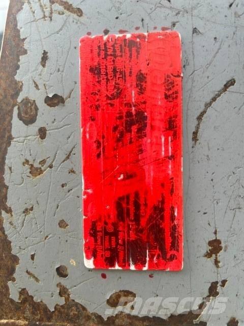 Demarec DRG 15 CW 30 兩爪吊夾