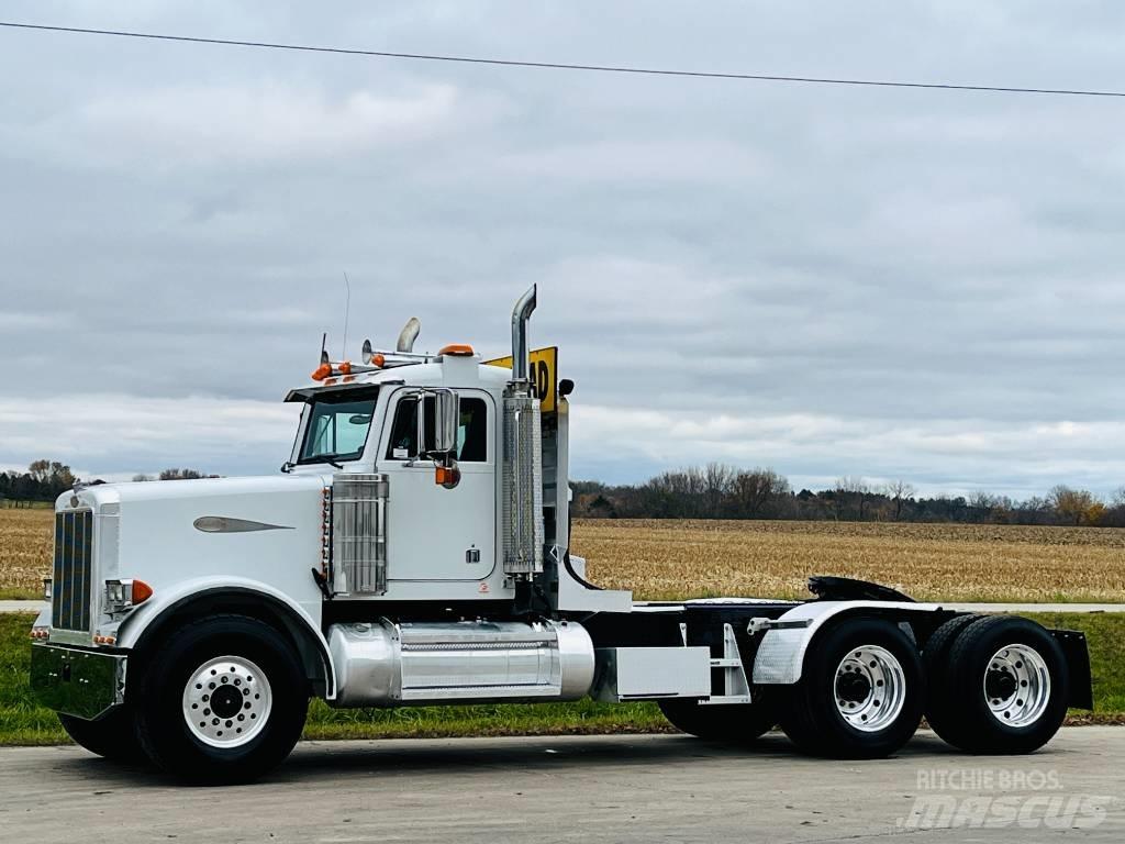 Peterbilt 378 曳引機組件