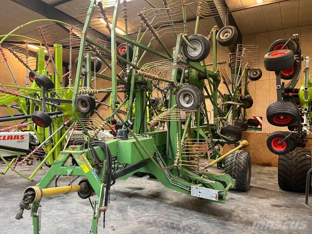 Krone Swadro 1400 耙與翻草機