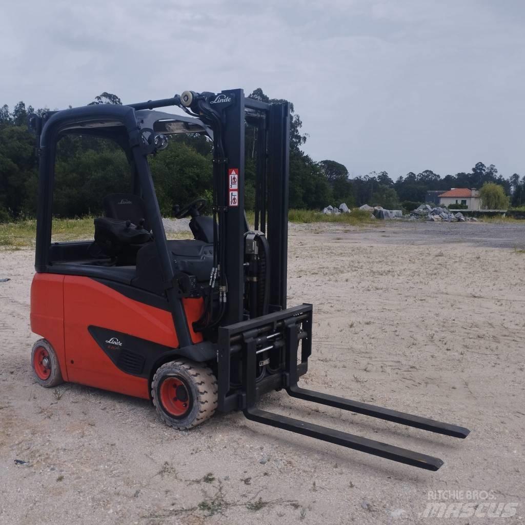 Linde E 20 電動堆高機