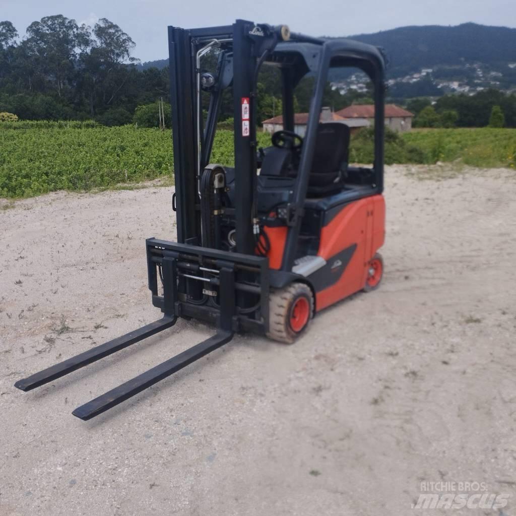 Linde E 20 電動堆高機