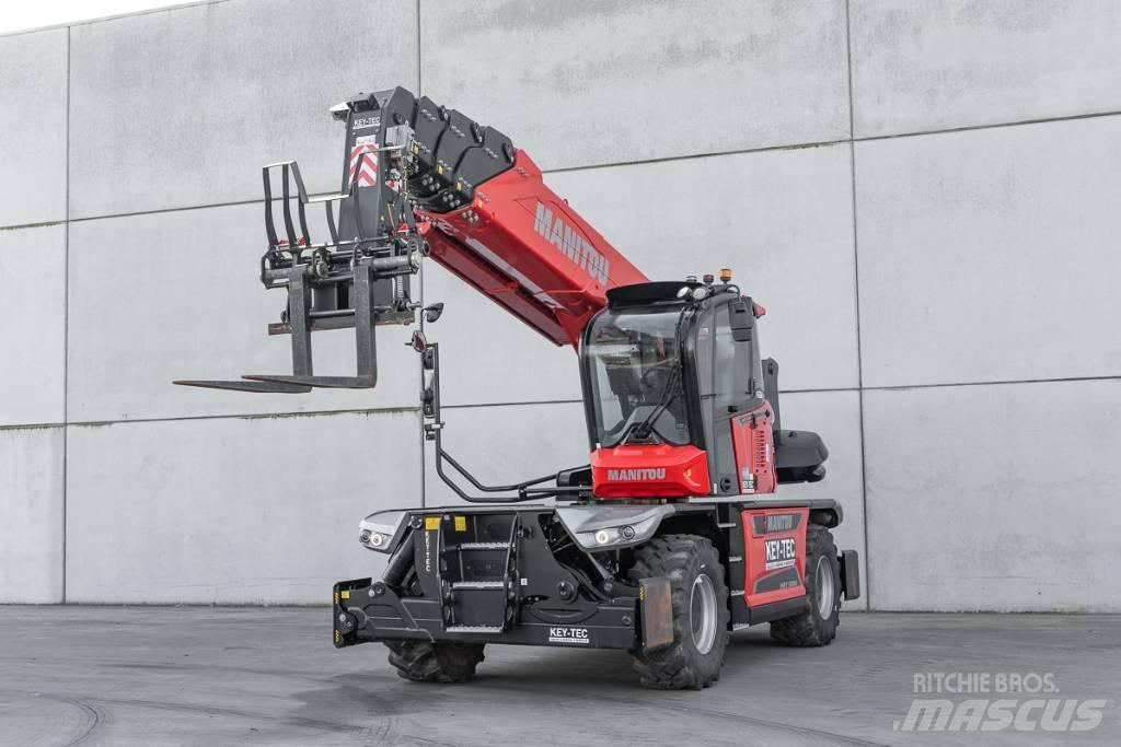 Manitou MRT 3060 伸縮臂操作車