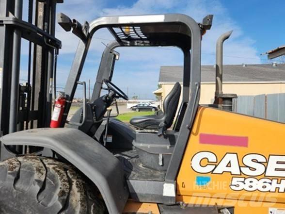 CASE 586H 越野車